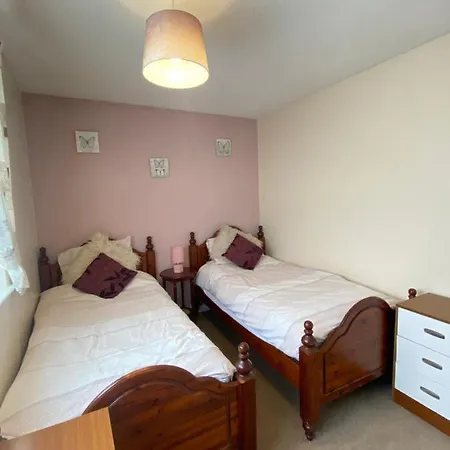 Cosy And Comfortable Holiday Chalet 10 Minutes Walk To The Beach, Norfolk Great Yarmouth Exterior photo